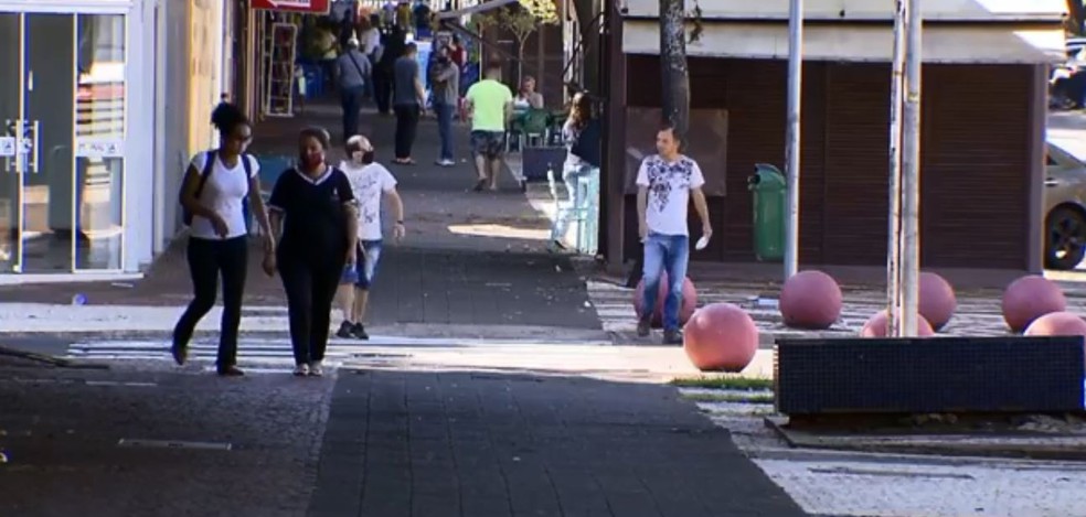 Avenida Brasil Foto RPC Reproducao