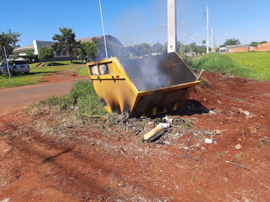 Cacambas destruidas