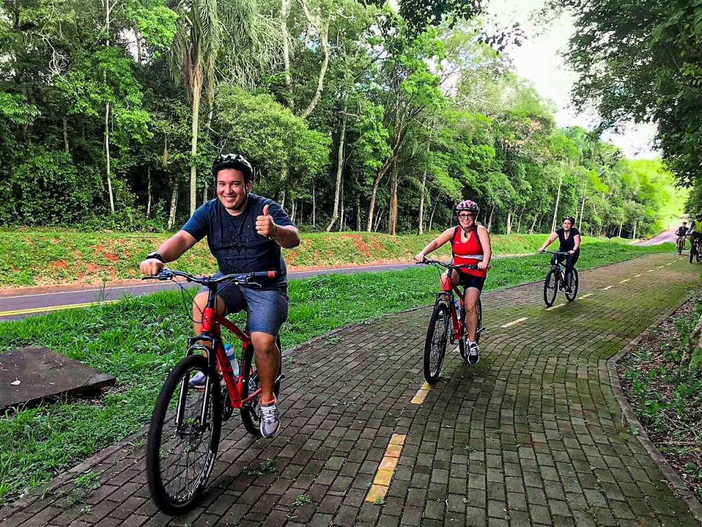 Foz do Iguaçu sobre duas rodas: Hotéis estimulam passeios de bicicleta ao ar livre 2 Jefferson Aires Duarte