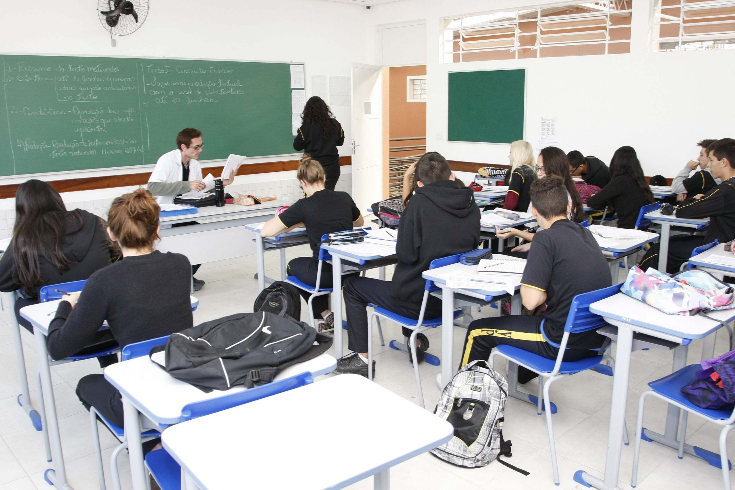volta as aulas scaled