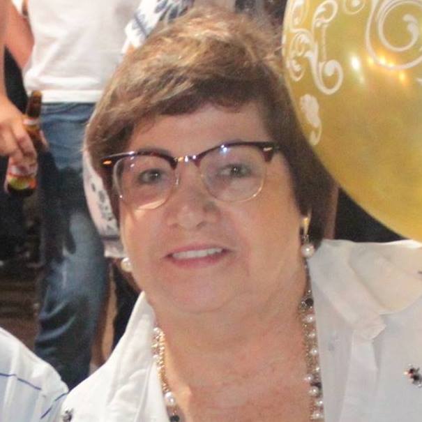 Família faz rifa para custear despesas médicas de artista plástica de Foz 1 joana dib foto reproducao jie