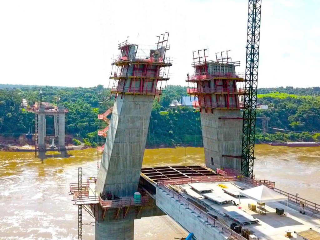 Em Foz do Iguaçu, área da Ponte da Integração Brasil-Paraguai tem 1.858 animais de 179 espécies catalogados 1 ponte de integracao py br 1
