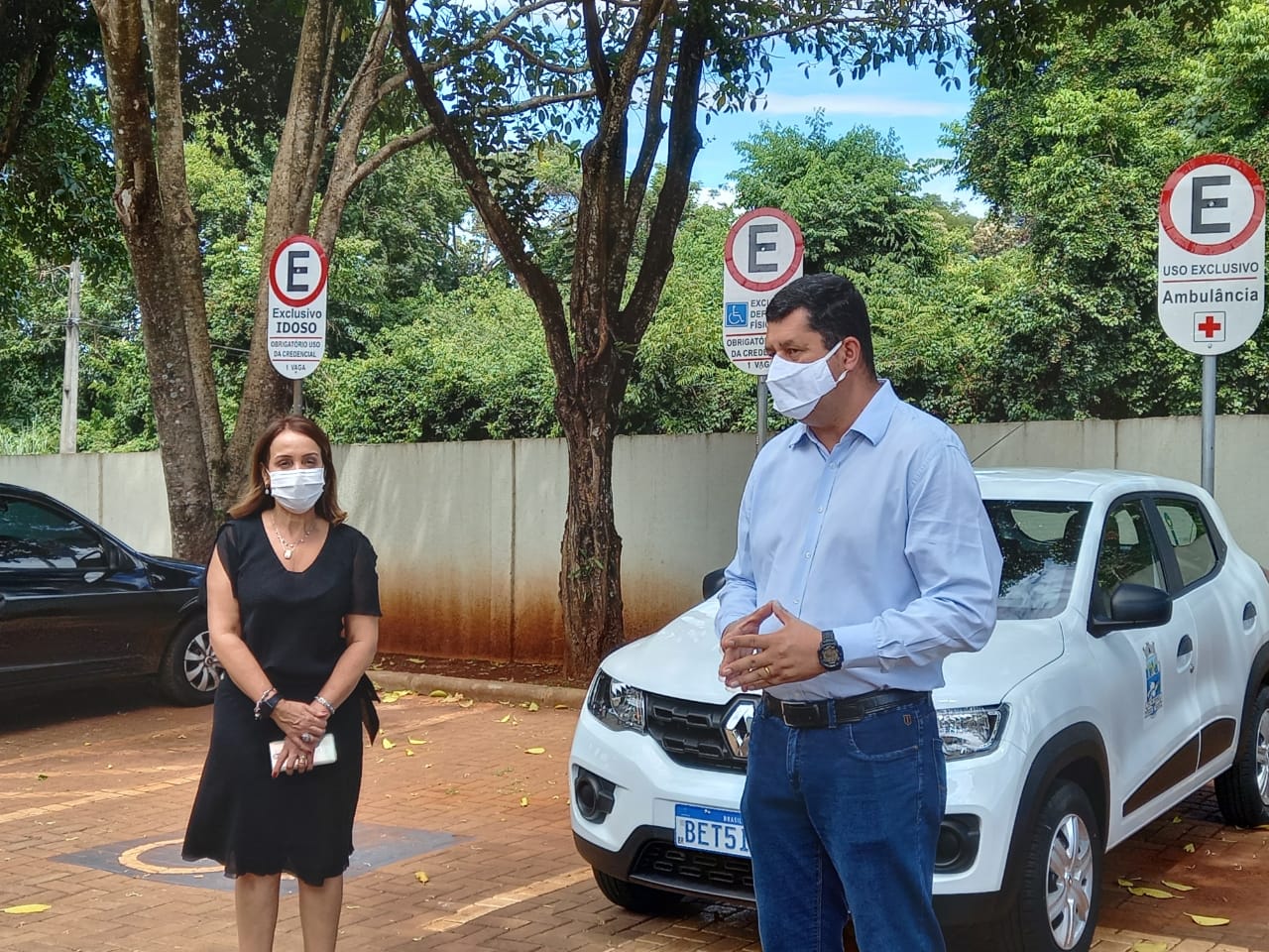 carro unidade de saude