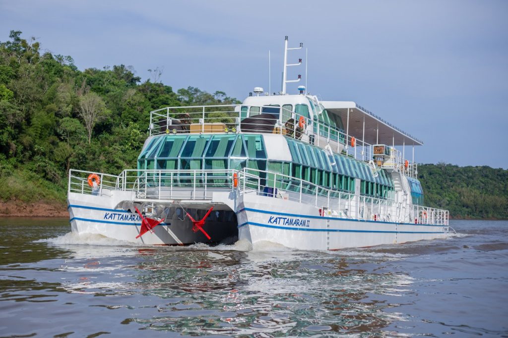 Kattamaram II e Macuco Safari têm passeios em promoção para moradores de Foz do Iguaçu 3 Kattamaram II