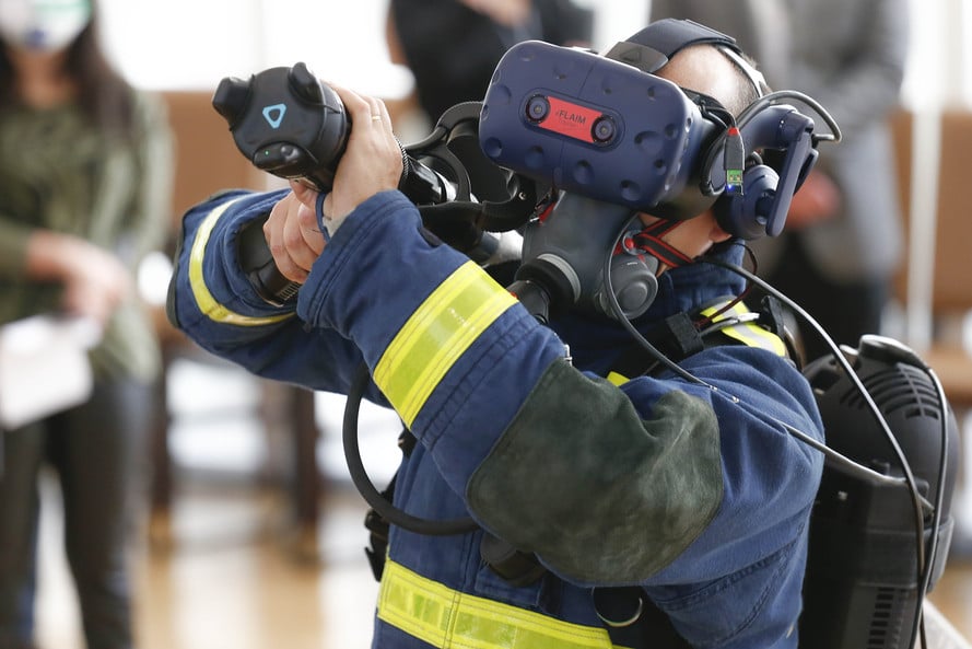 Corpo de Bombeiros do Paraná recebe simulador para treinamentos virtuais 2 bombeiros 4