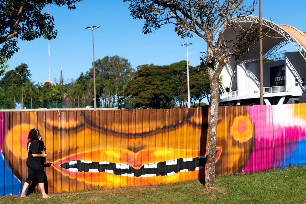 Mural do Gramadão fortalece a arte de rua e estimula talentos de Foz do Iguaçu 2 obras gramadao 3
