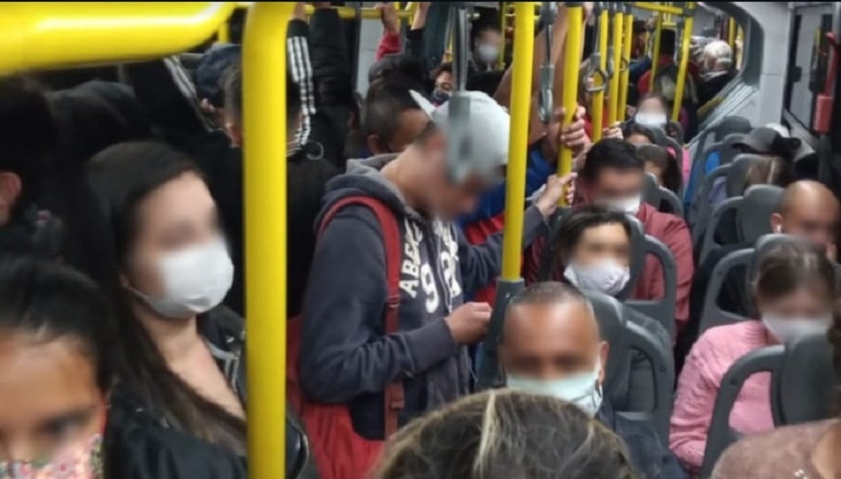 onibus lotado
