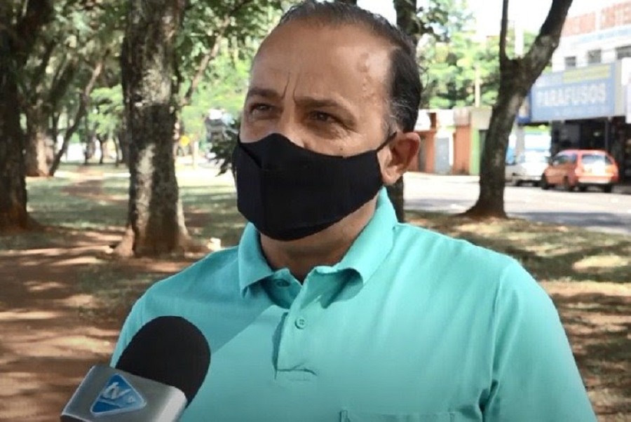 Revitalização de pista de caminhada, transparência em obras públicas, jovens na política e poda de árvores 2 verador maninho 1