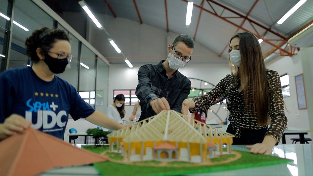 Venha ser UDC - muito mais possibilidades para transformar o seu futuro 2 Estrutura preparada com excelencia para todos os cursos