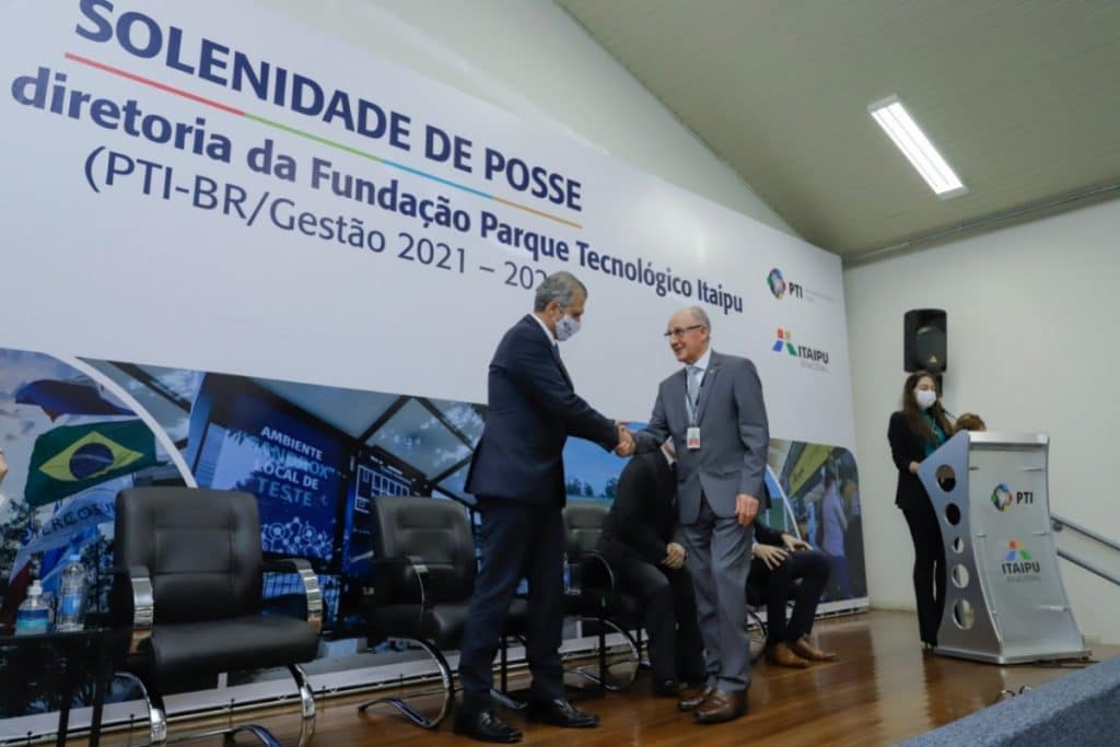 Cerimônia marca recondução e posse da Diretoria da Fundação Parque Tecnológico Itaipu–Brasil (PTI-BR) 3 solenidade e posse 1
