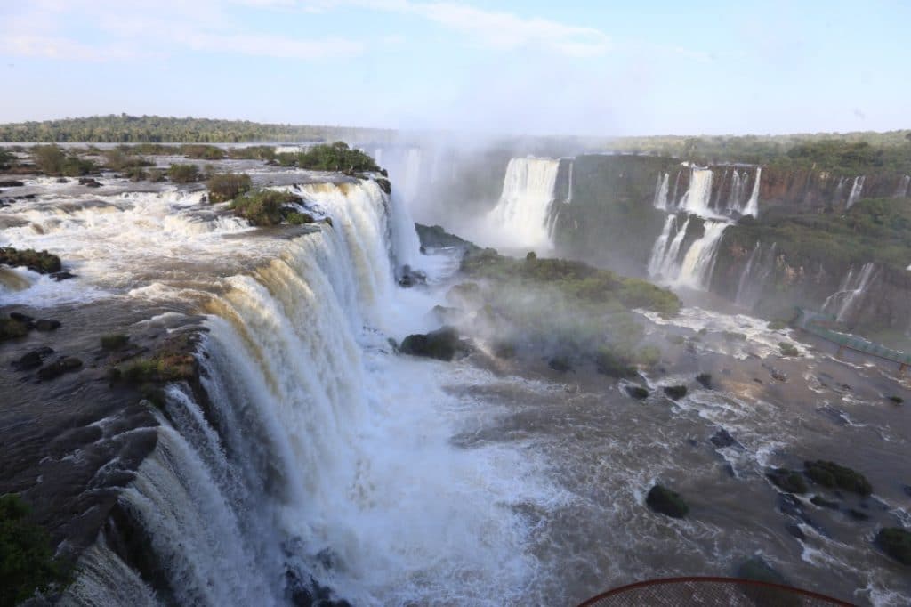 Parque Nacional do Iguaçu espera quatro mil visitantes até domingo, 6 2 cataratas 2