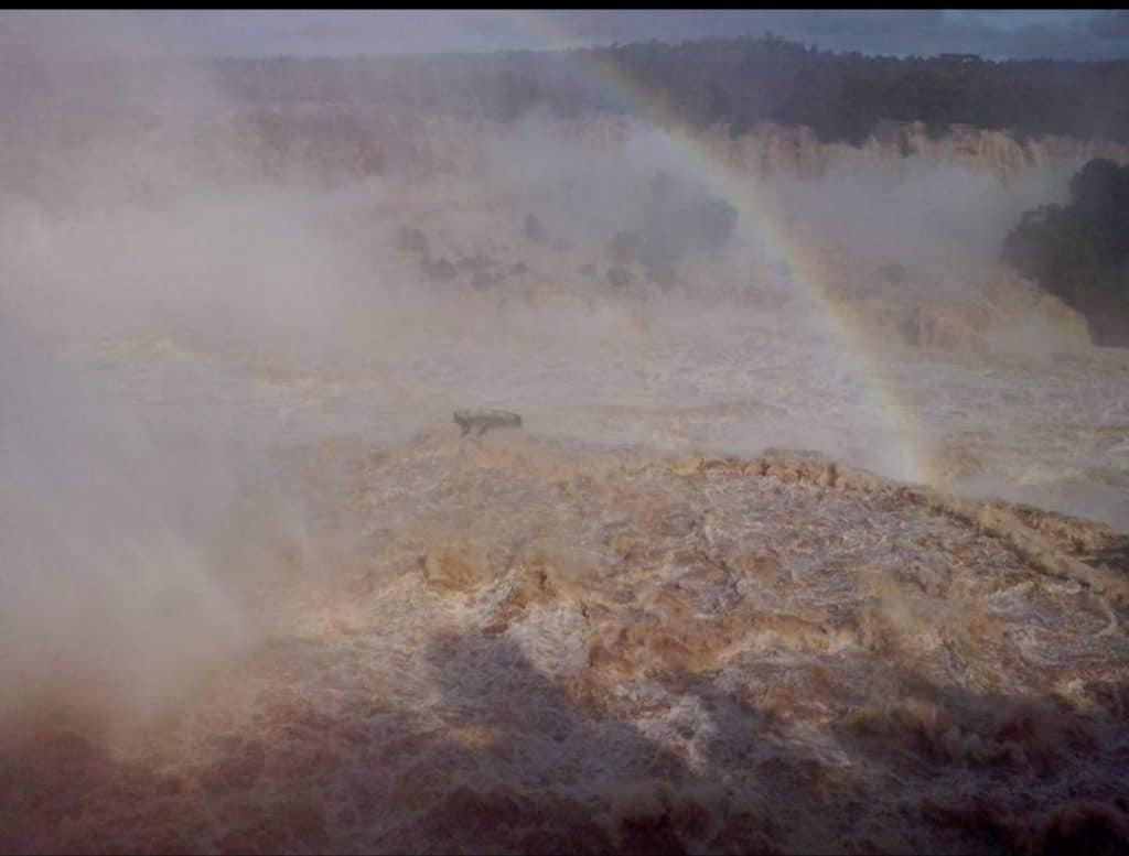 Cheia histórica com recorde do volume de água nas Cataratas completa sete anos. FOTOS! 4 cheia das cataratas 4