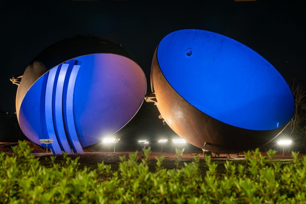 Itaipu ilumina edificações em referência à campanha Coração Azul 1 calotas 1