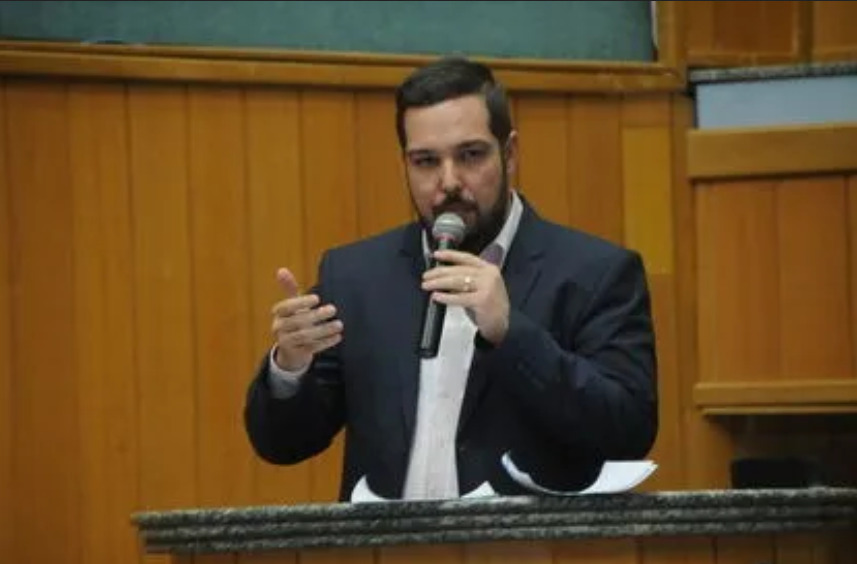 Governo edita decreto com mudanças para o setor de eventos no Paraná 1 deputado