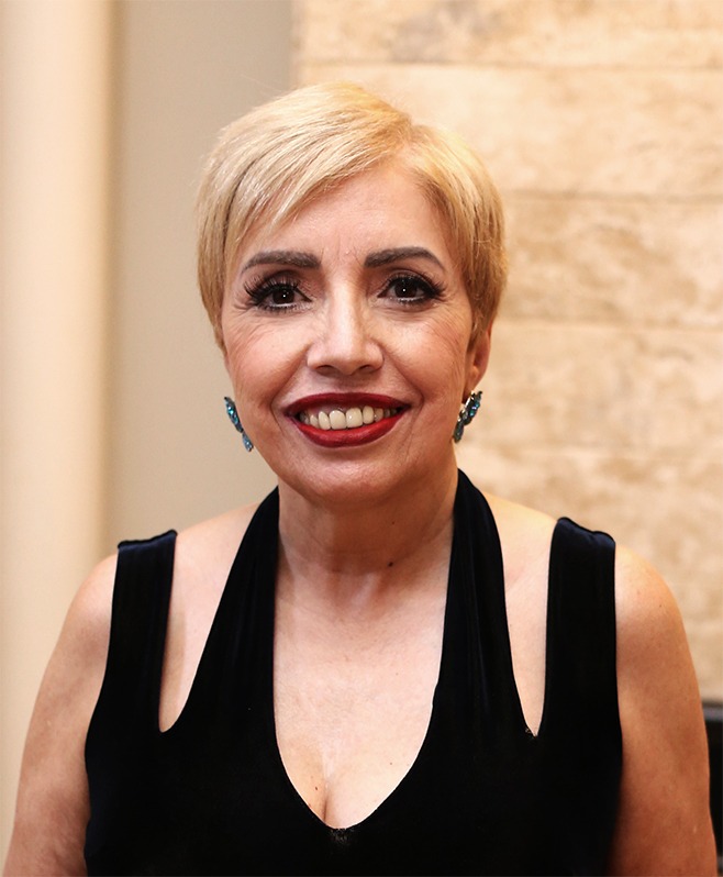 “A Menina do Vestido Amarelo” 2 pre lancamento