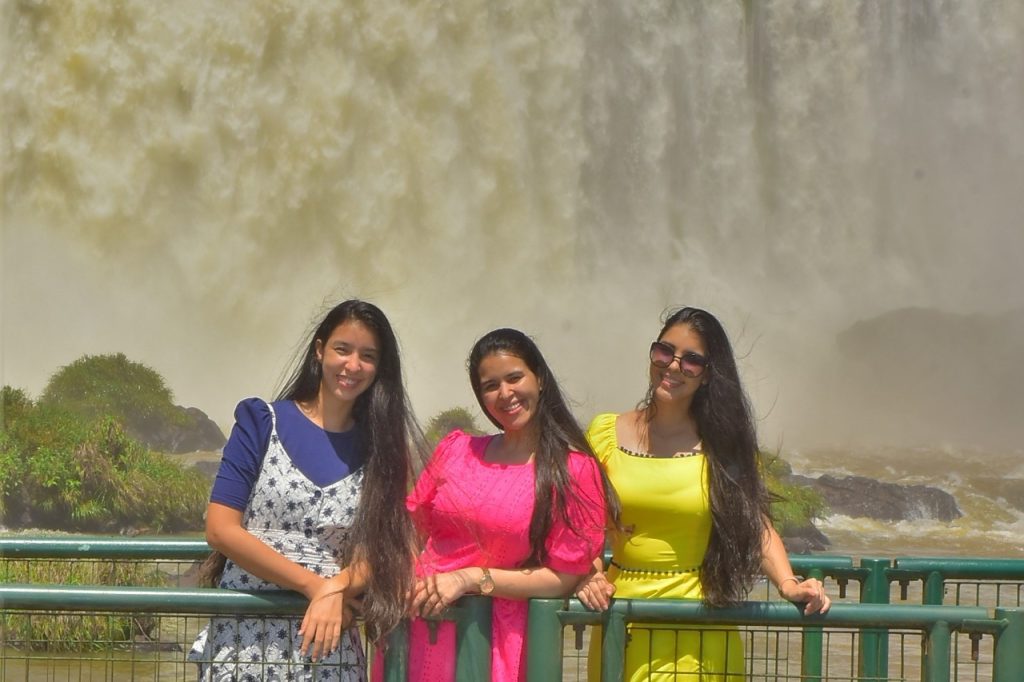Mais de 22 mil pessoas visitaram o parque no feriadão da Proclamação da República 1 cataratas fer