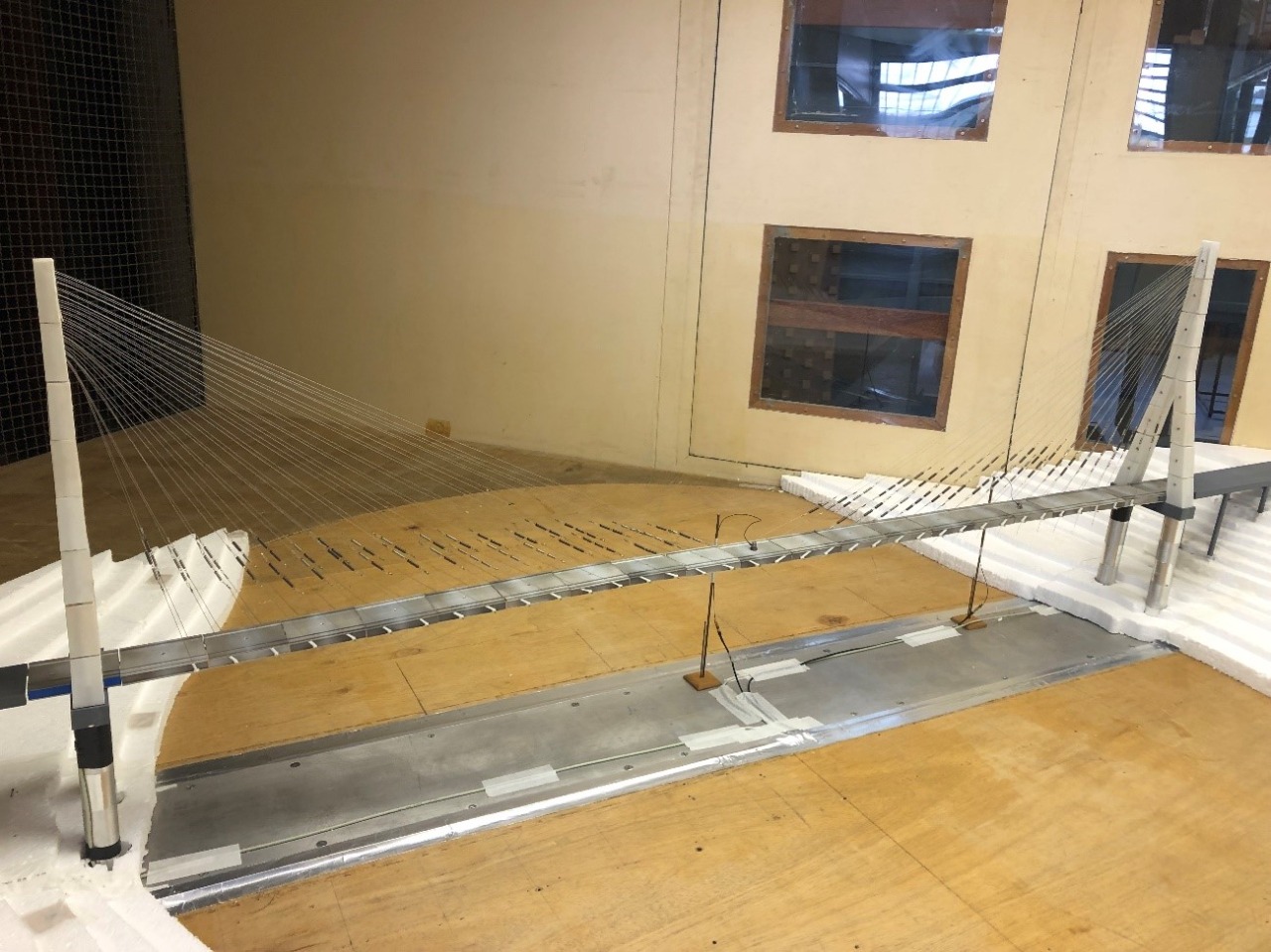 modelo reduzido da ponte