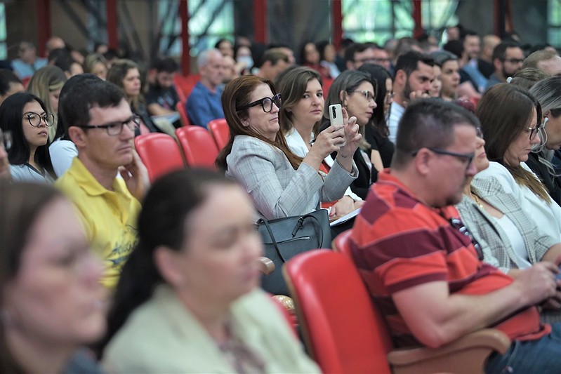 Foz do Iguaçu sedia três cursos do TCE-PR 1 Curso tce foz 32 1
