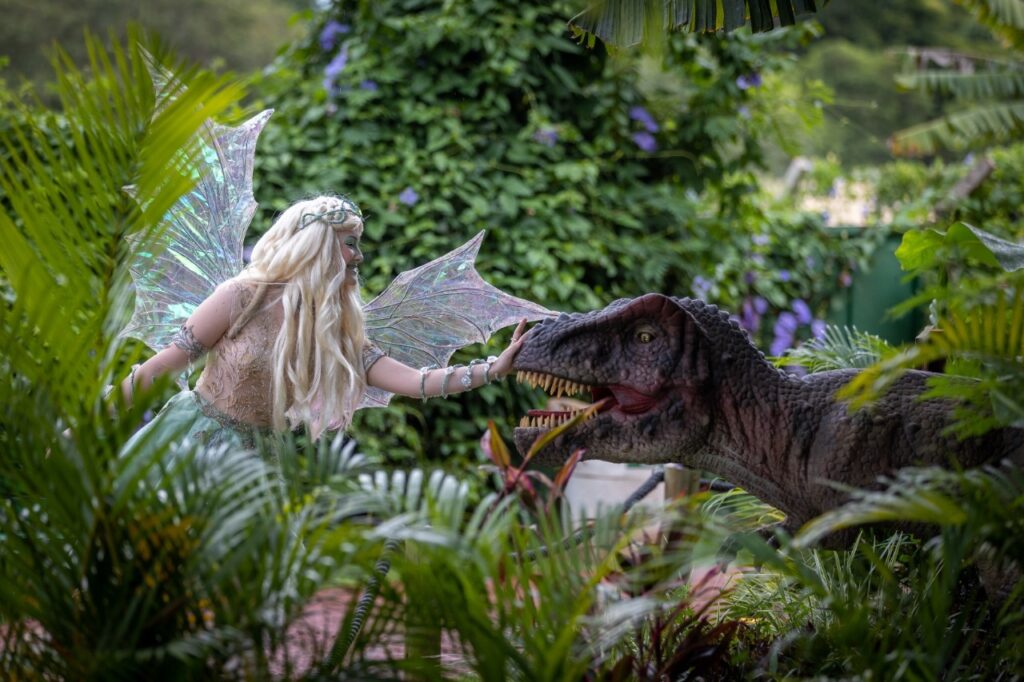 Cupom exclusivo: 10% de desconto no Dreams Park Show em Foz do Iguaçu 4 personagem20