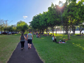 Entidade de turismo, lazer e gastronomia quer aliar a volta do horário de verão com campanhas de conscientização sobre o uso dos recursos naturais e combater o negacionismo das mudanças climáticas