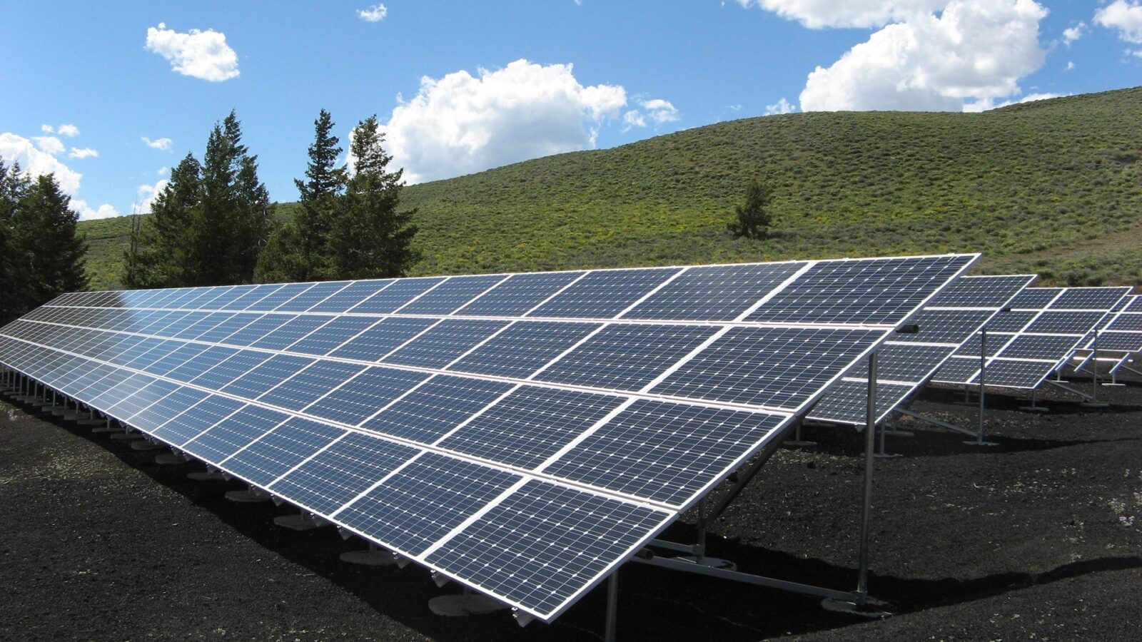 Foto 01 Painel fotovoltaico