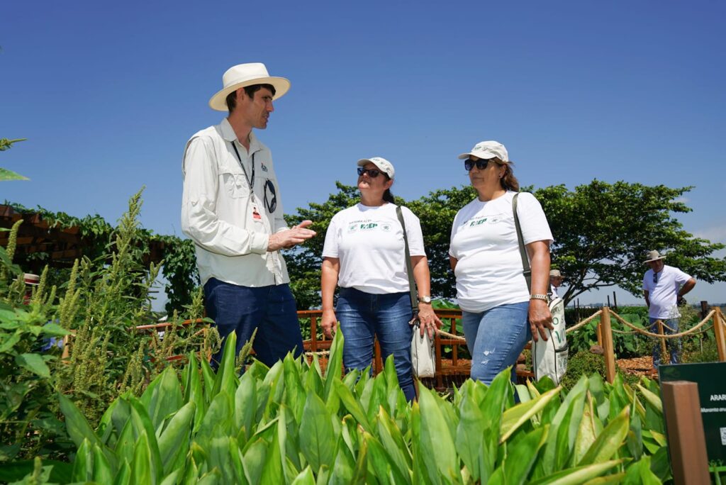 História e agricultura sustentável são destaques da participação da Itaipu no Show Rural, em Cascavel 1 IMG 20230207 WA0002
