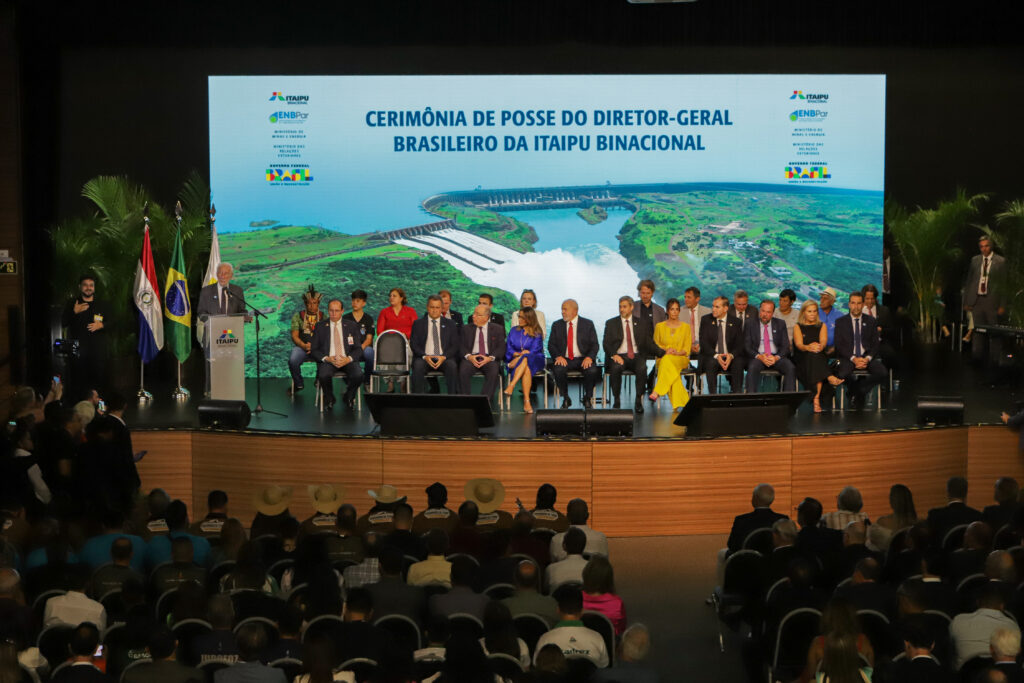 Piana diz que cooperação entre Estado e Itaipu Binacional fortalece o crescimento do Paraná 2 diretor itaipu40