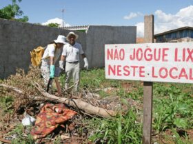 lixo na rua