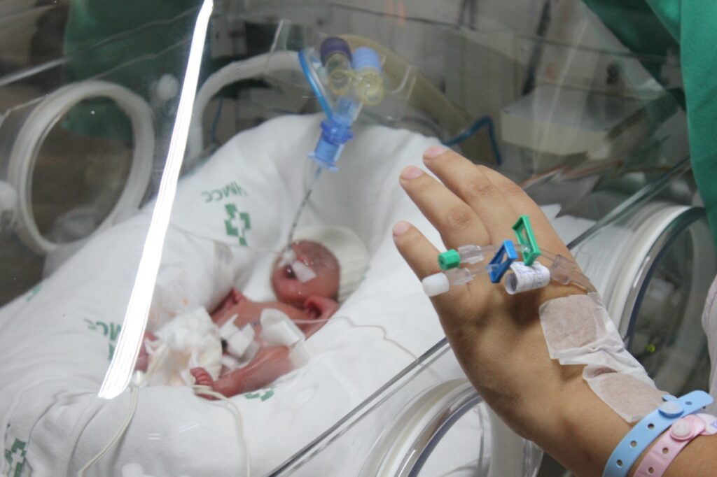 Hospital de Foz do Iguaçu registra pela primeira vez parto de quadrigêmeos 2 nascimento2