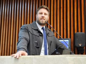 Secretaria de Educação admite envio de vídeo contra greve dos professores a pais de alunos