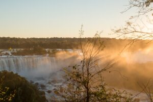 Cataratas do Iguaçu espera 25 mil visitantes no feriadão de Páscoa