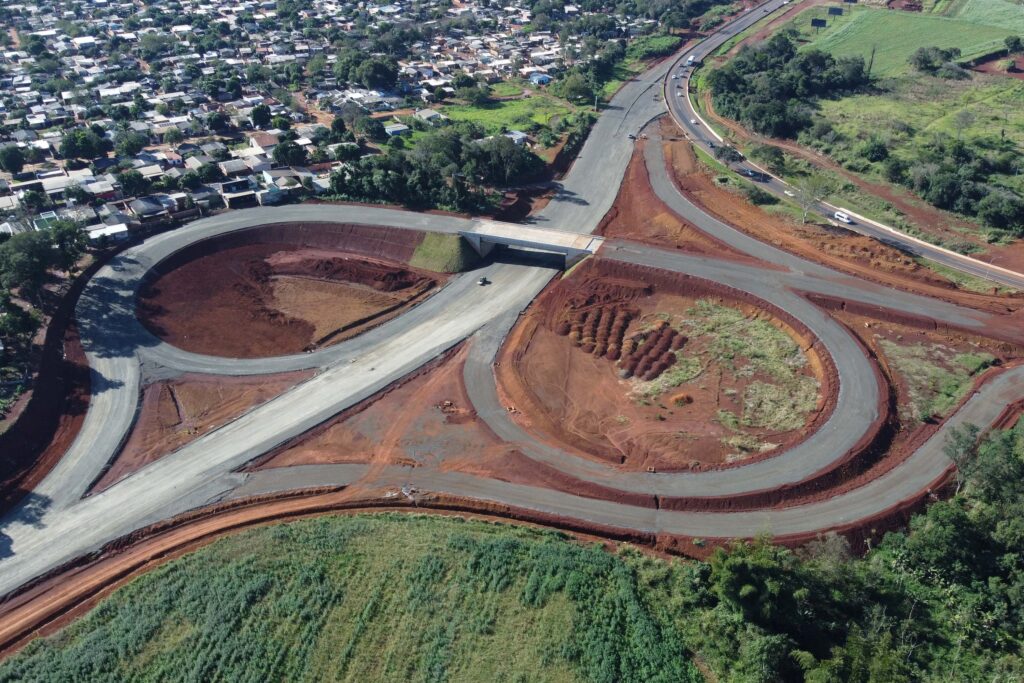 Perimetral Leste de Foz do Iguaçu tem primeiro trecho pavimentado 2 perimetral39