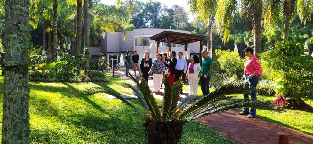 Agentes de viagens participam de capacitação em hotel de Puerto Iguazu/AR 1 turismo309 1