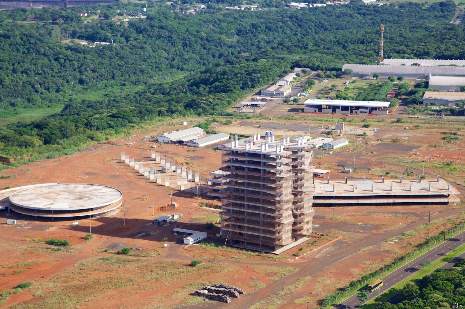 Itaipu projeta investir R$ 750 milhões na conclusão das obras do campus da UNILA