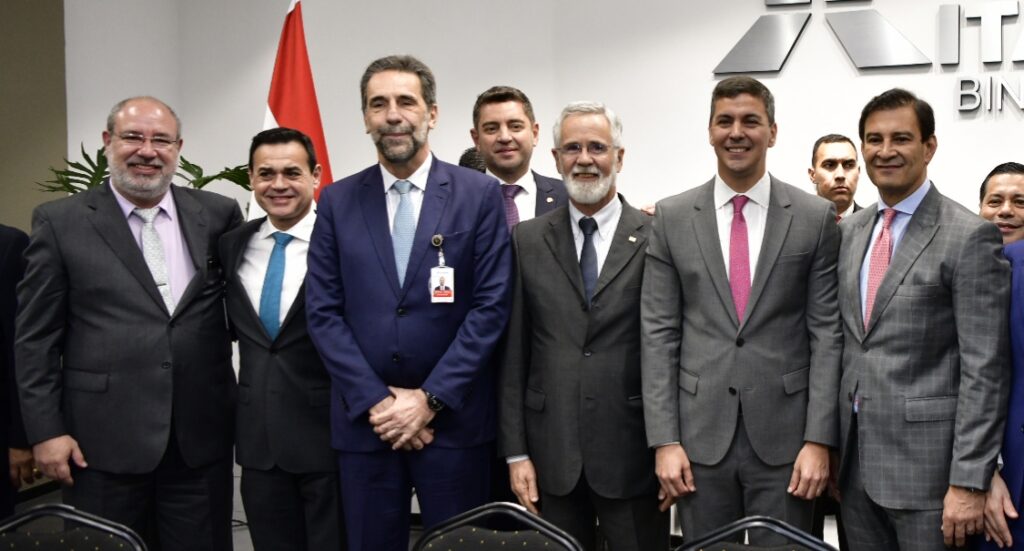 Presidente Santiago Peña dá posse à nova Diretoria Paraguaia da Itaipu 2 santiago pena