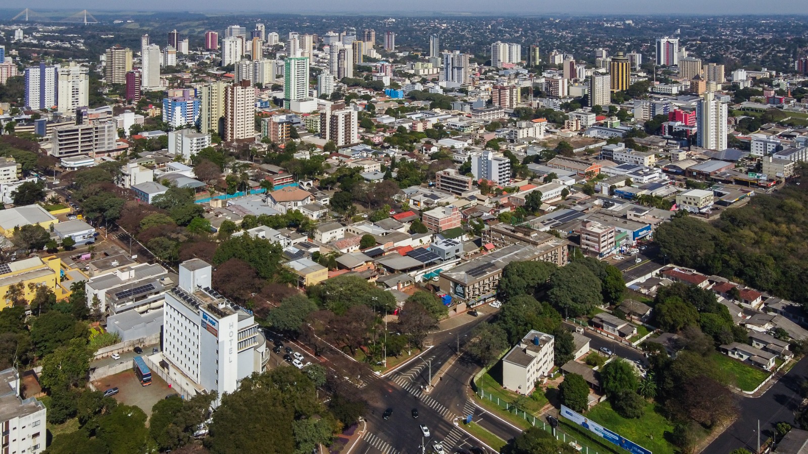 Foz do Iguaçu tem mais de 8 mil jovens e adultos que não sabem ler e escrever