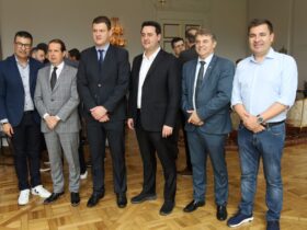 16ba3889 c90b 45b2 8d9d 3449c9a25bc0