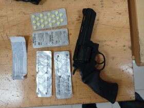 armas e comprimidos2