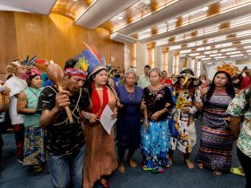 2bb27f99 3376 4116 83f7 dddaa690499e