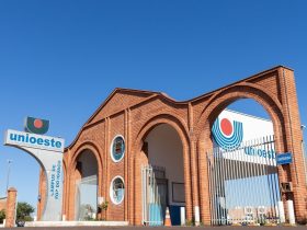 a4ab4e6a cd43 4a40 94c0 6f8cb7e20492