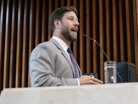 b00e3ea9 9fea 43df 8338 562e936113f7