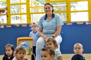 Foz do Iguaçu tem mais de 1,4 mil crianças esperando vaga em CMEIs