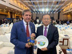 f83acec0 666d 42f5 8a7e 7eb21dd8a10f