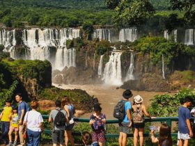 Mais de 42 mil visitantes prestigiaram as Cataratas no Carnaval