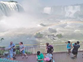 Projeções para Cataratas e Aeroporto indicam movimento alto de turistas em Foz no feriado