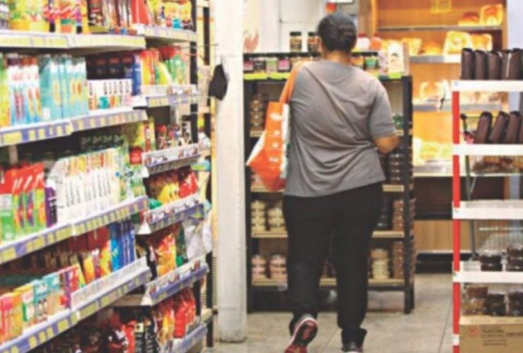 Preços de alimentos e bebidas subiram 1,22% em Foz; terceira maior alta de janeiro no PR