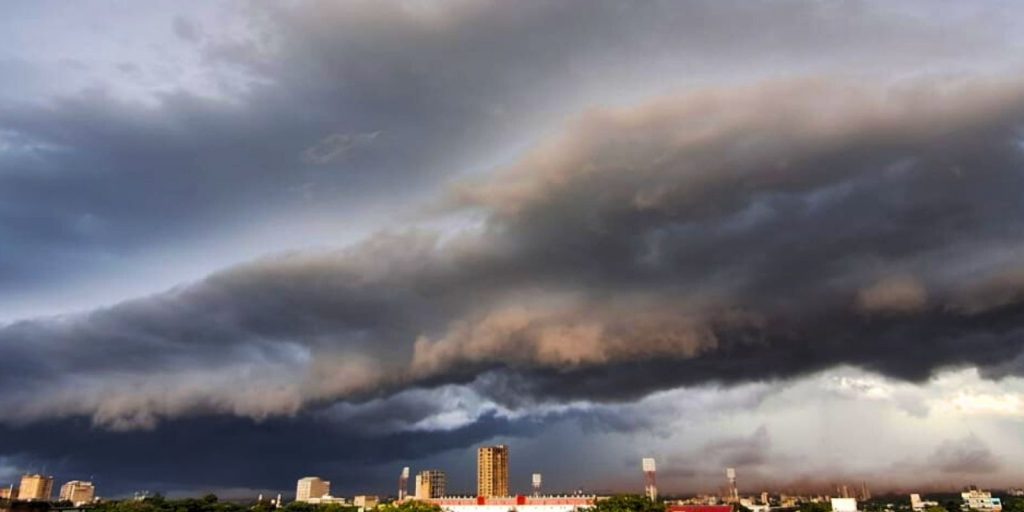 Temporal afeta abastecimento de água e luz em Foz do Iguaçu 2 Temporal afeta abastecimento de água e luz em Foz do Iguaçu