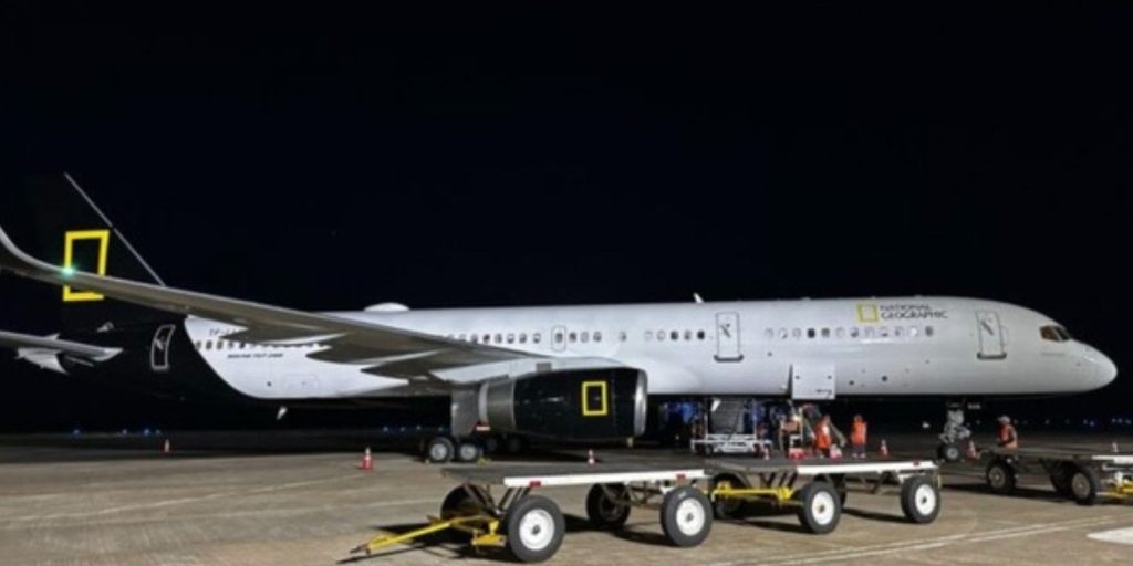 Foz volta a receber Boeing 757 com expedição da National Geographic 1 Foz do Iguaçu volta a receber Boeing 757 com expedição da National Goegraphic