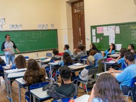 Governo autoriza convocação de mais 1.144 professores aprovados no último concurso