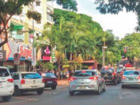 Foz do Iguaçu tem 206,5 mil veículos registrados; Frota cresceu 12% no Paraná